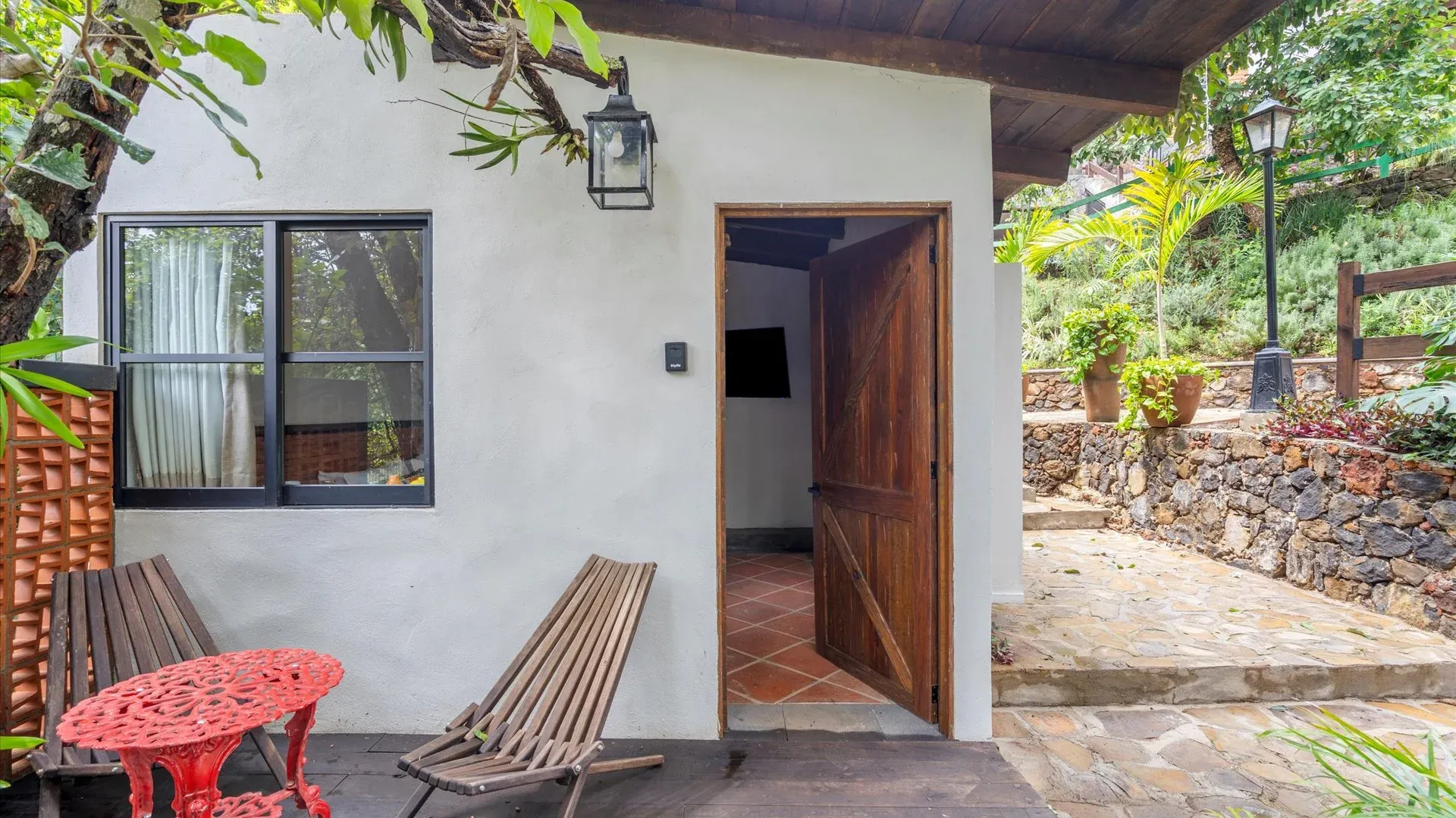 Espacio de descanso confortable en cabaña de Finca Mamatina